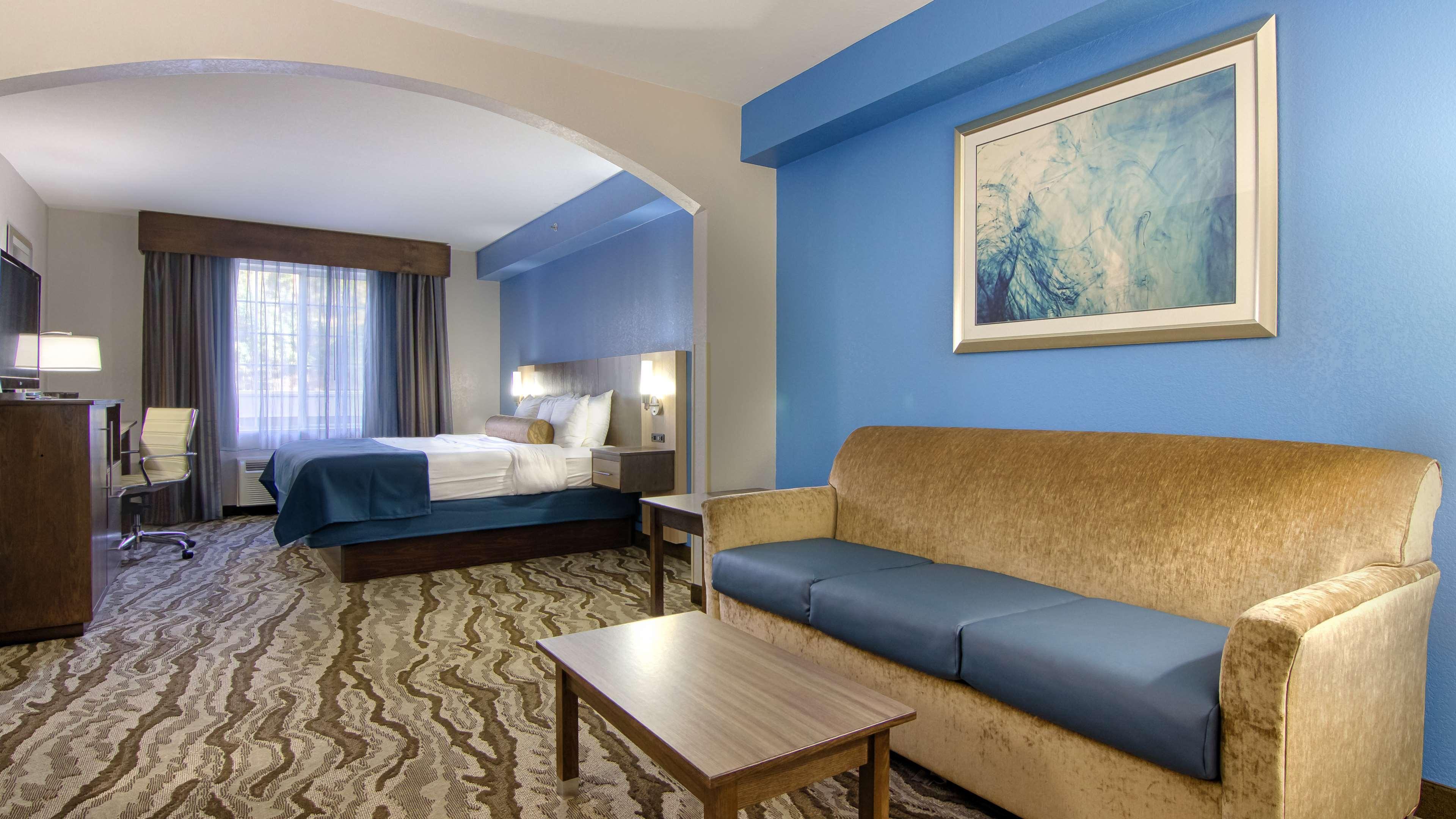 Best Western Plus River Escape Sylva / Dillsboro Exterior photo